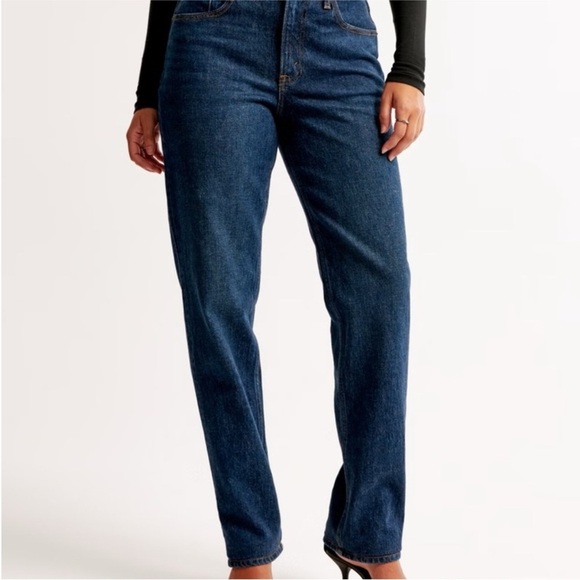 Abercrombie The 90s Straight Jeans Dark Wash Size 28 / 6 - Picture 2 of 7